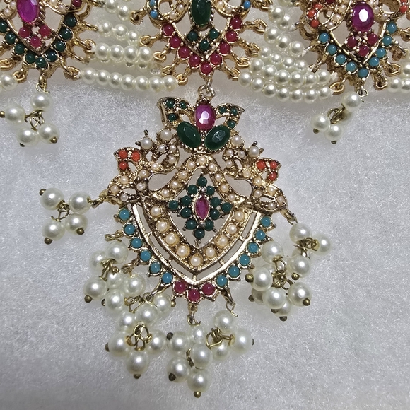 Indian/Pakistan jwellery - Picture 6 of 13